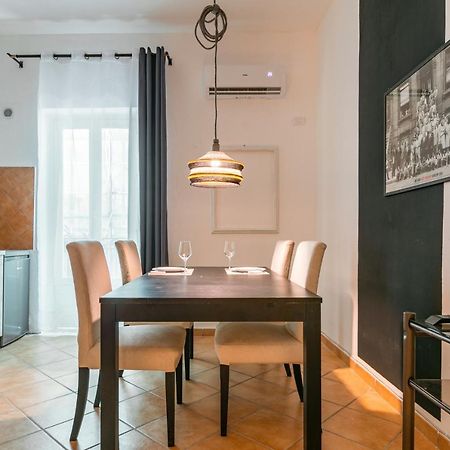 Ballaro Central Cozy Studio With Balcony Палермо Экстерьер фото